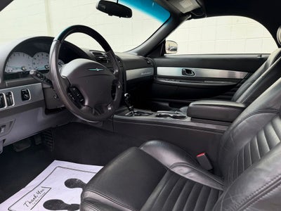 2002 Ford Thunderbird Base