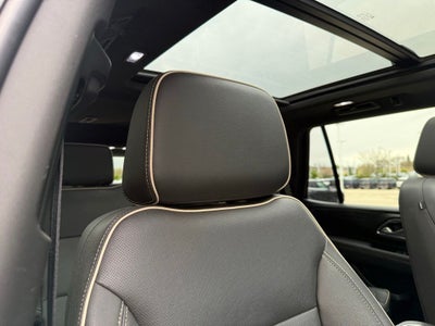 2023 GMC Yukon SLT