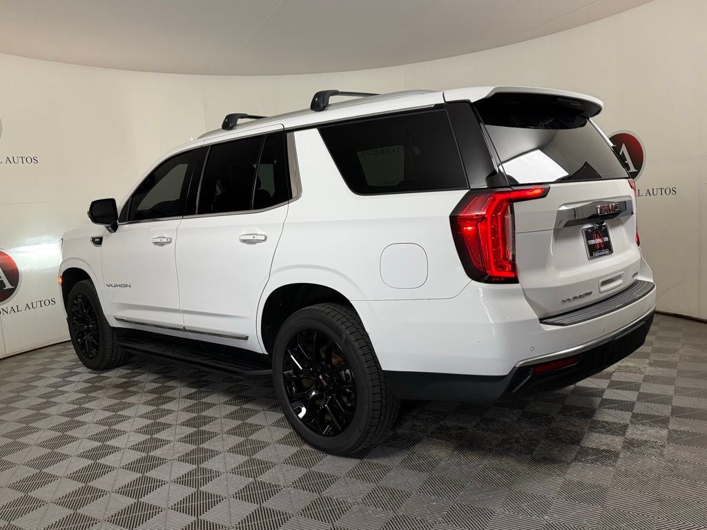 2023 GMC Yukon SLT