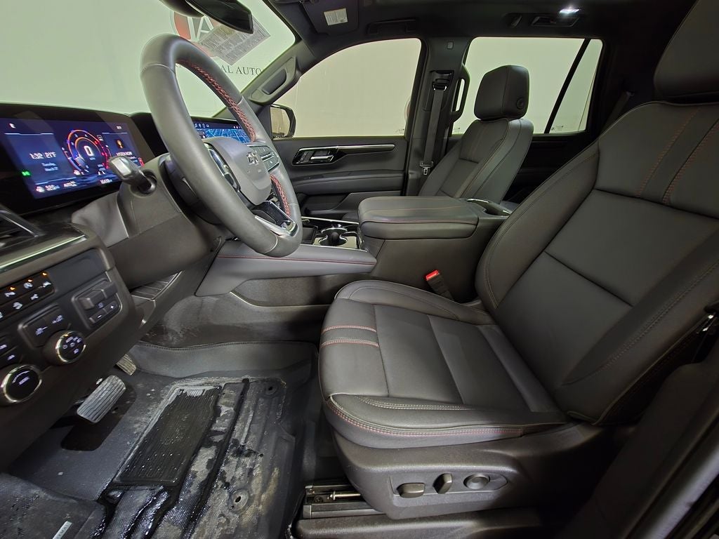 2025 Chevrolet Tahoe RST