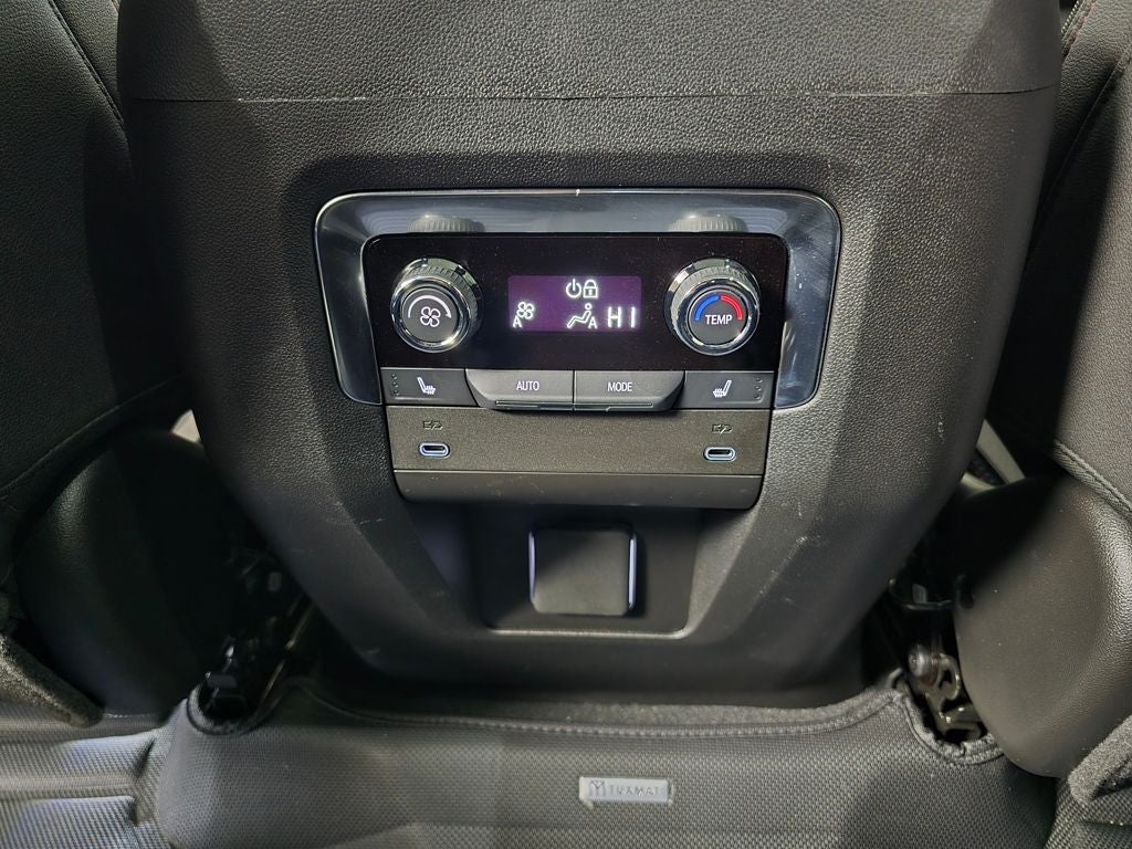 2025 Chevrolet Tahoe RST