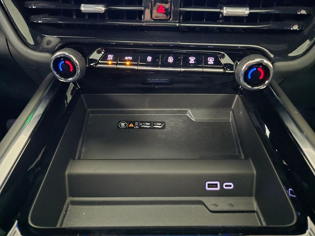 2025 Chevrolet Tahoe RST