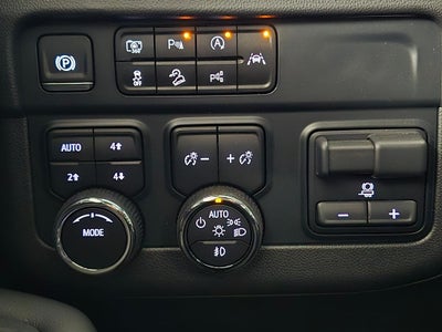 2025 Chevrolet Tahoe RST