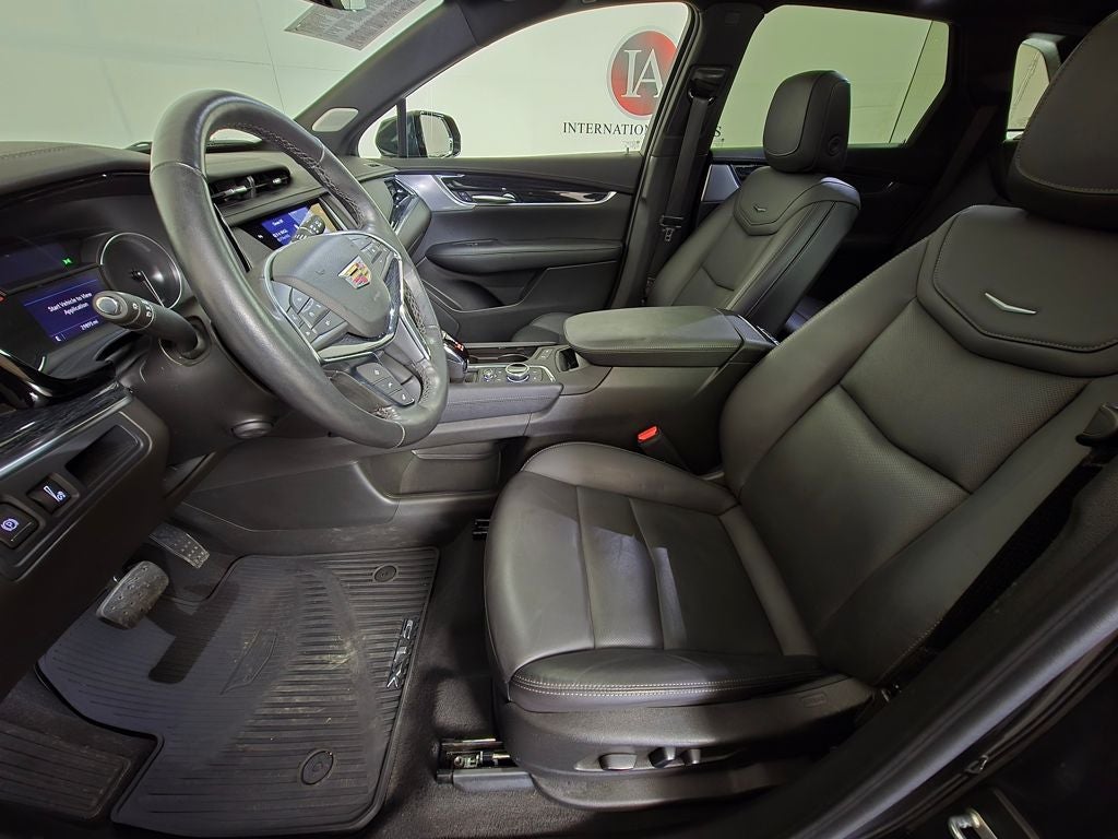 2023 Cadillac XT5 Premium Luxury
