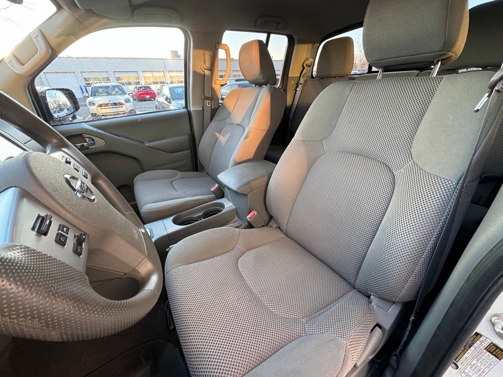 2021 Nissan Frontier SV