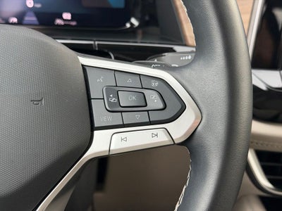 2025 Volkswagen Atlas 2.0T SE w/Technology