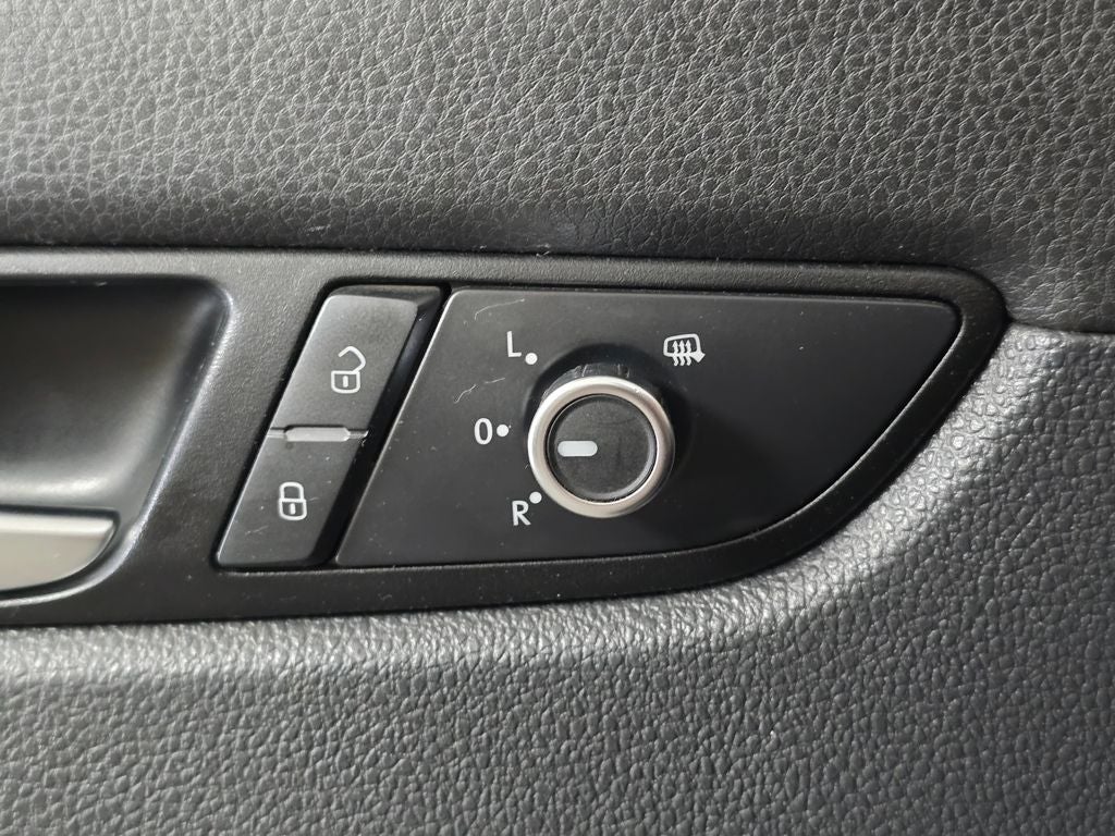 2013 Volkswagen Passat 2.5 SEL