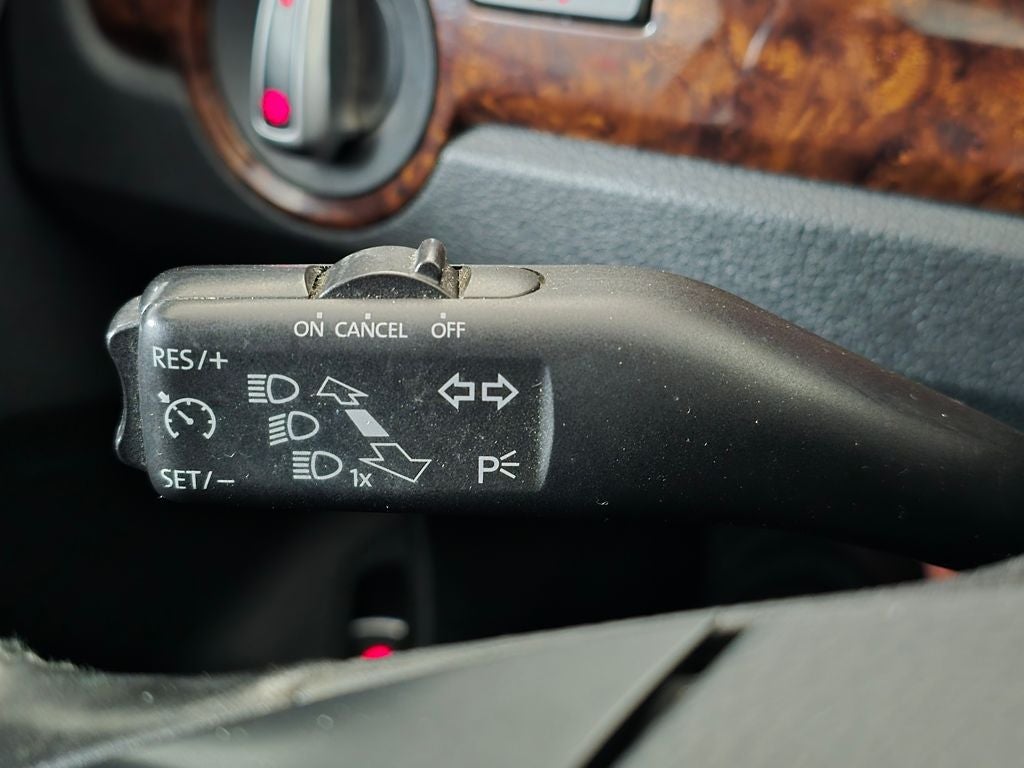 2013 Volkswagen Passat 2.5 SEL