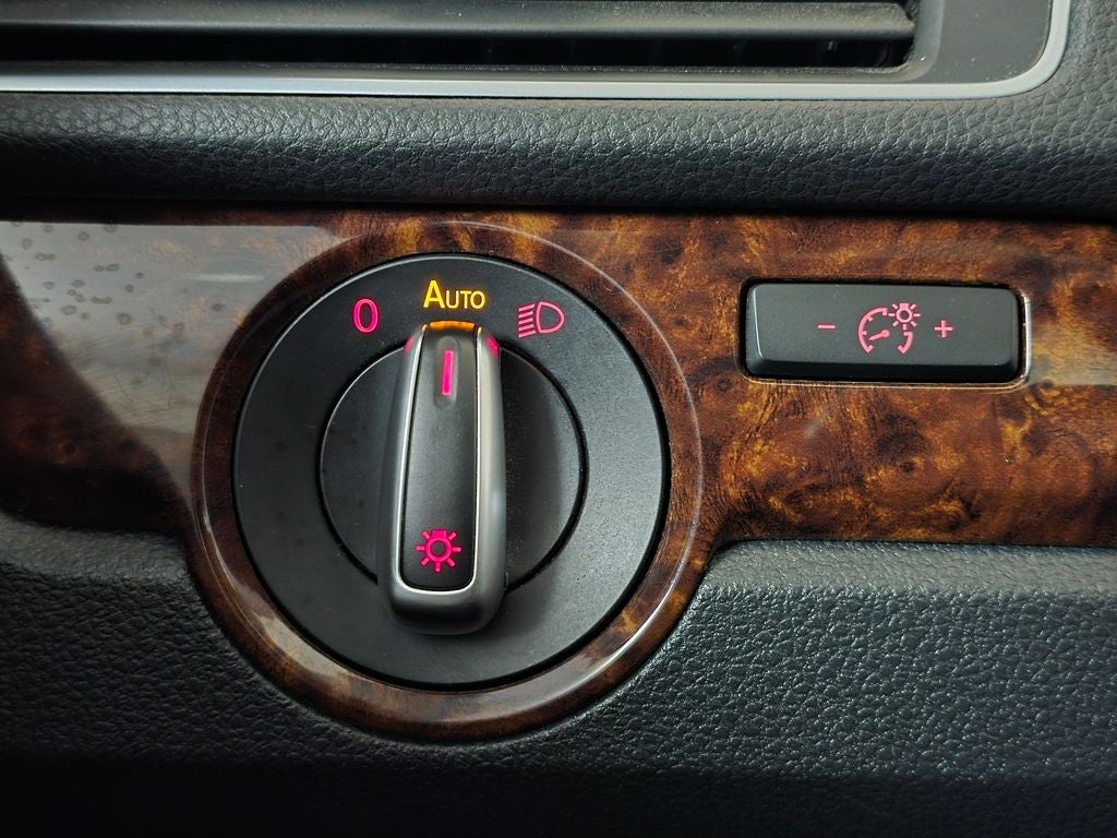 2013 Volkswagen Passat 2.5 SEL