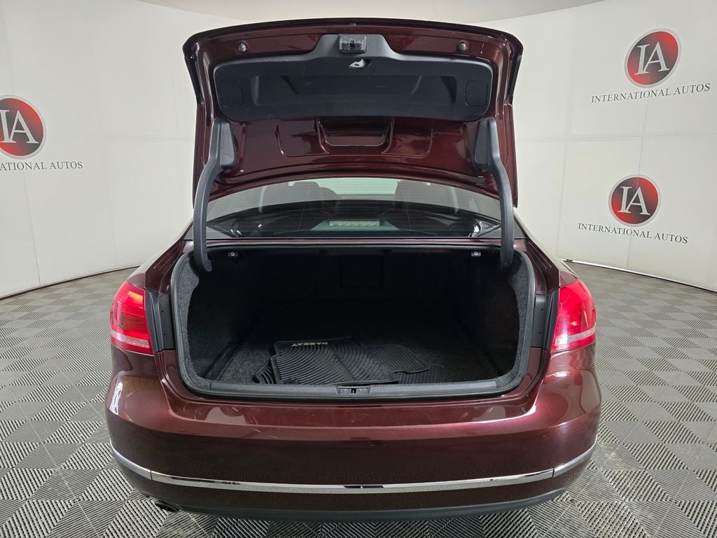 2013 Volkswagen Passat 2.5 SEL