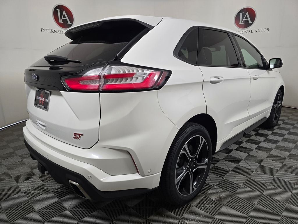 2020 Ford Edge ST