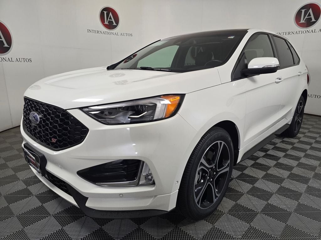 2020 Ford Edge ST