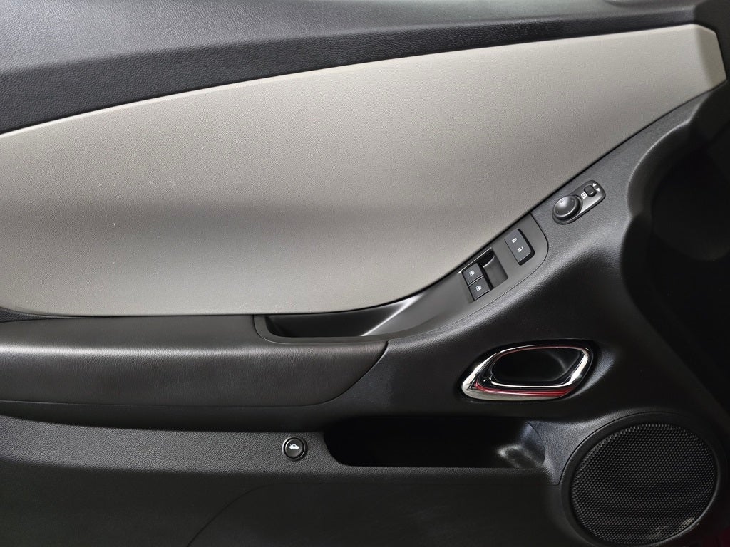 2014 Chevrolet Camaro 2LS