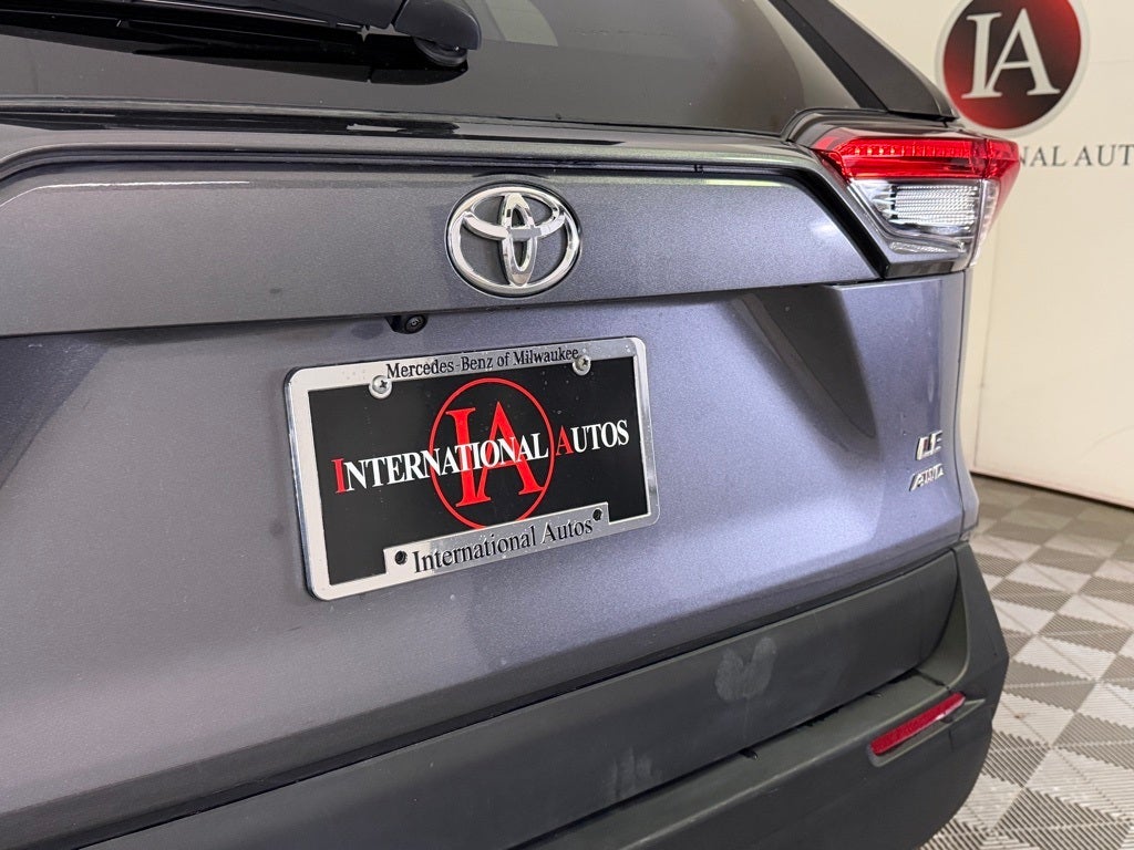 2023 Toyota RAV4 LE