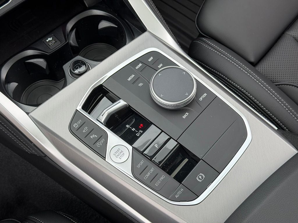 2025 BMW 2 Series 230i xDrive