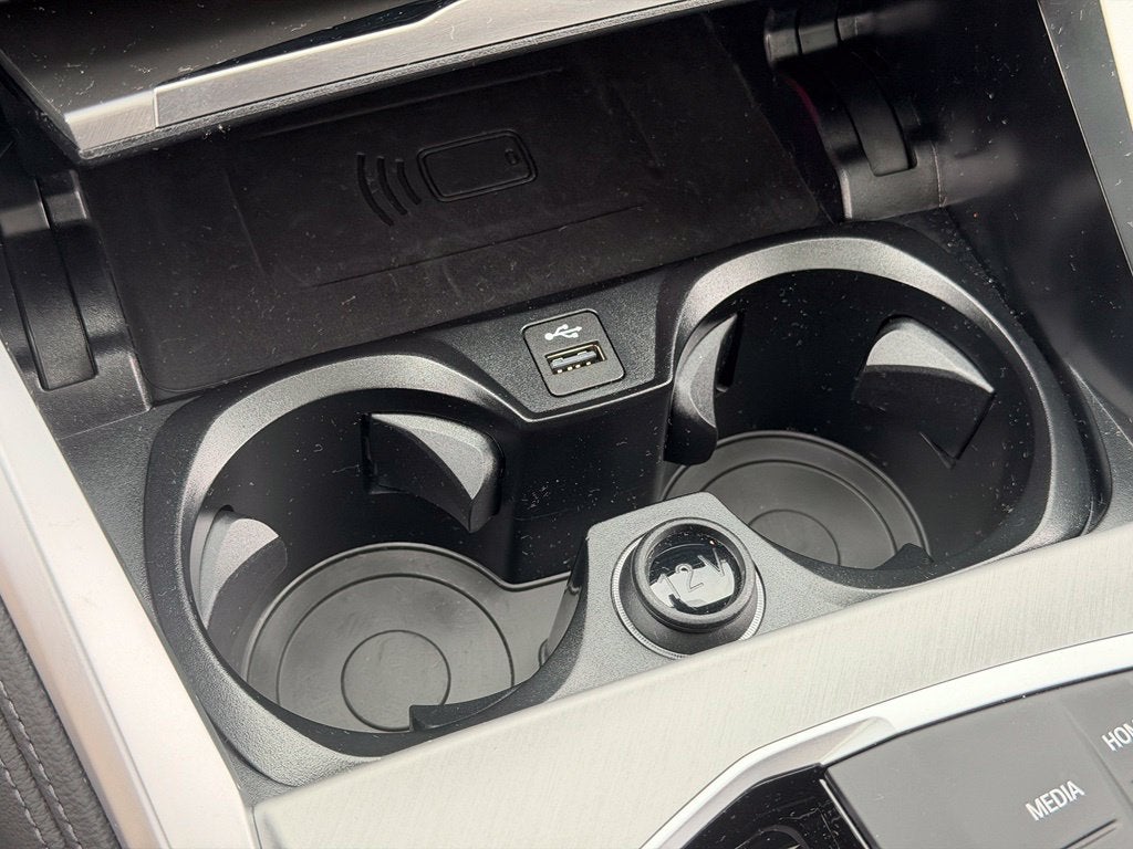 2025 BMW 2 Series 230i xDrive