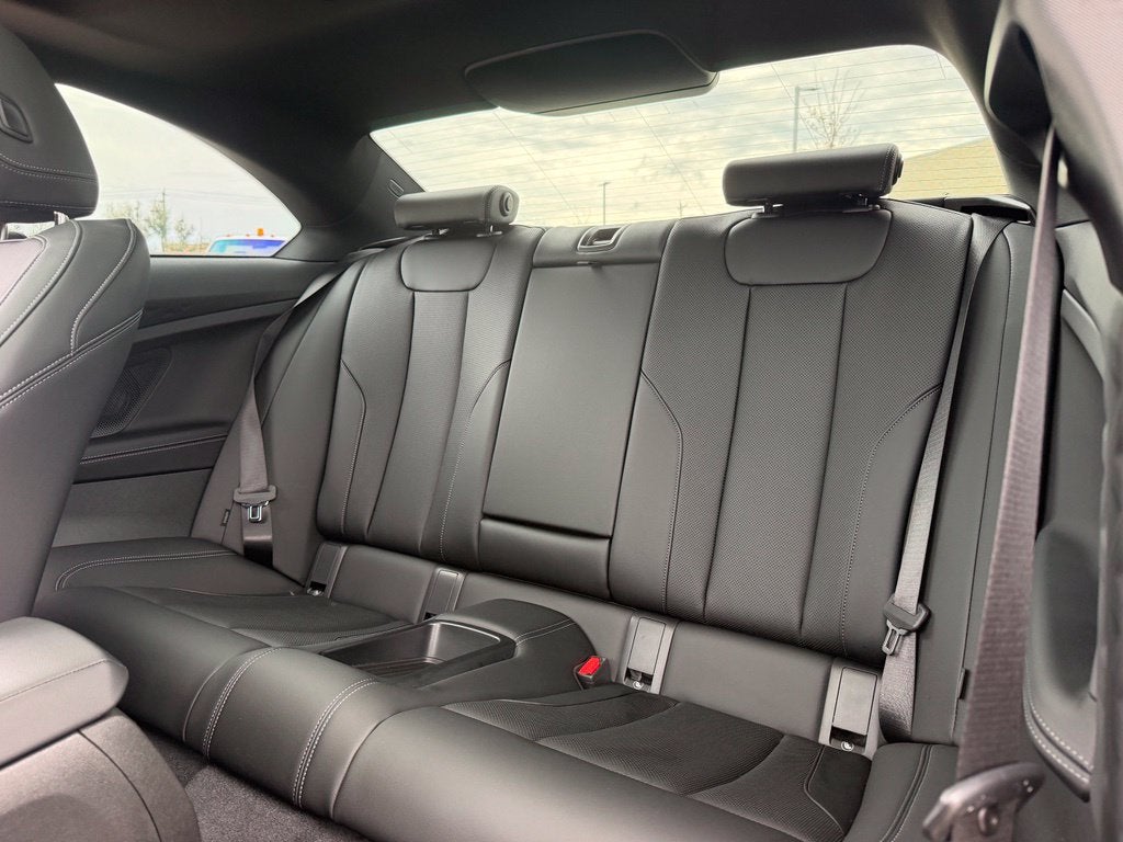2025 BMW 2 Series 230i xDrive