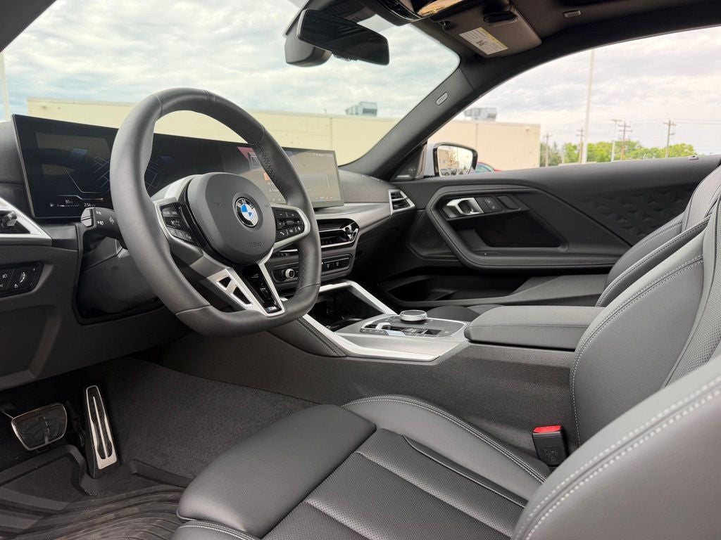 2025 BMW 2 Series 230i xDrive