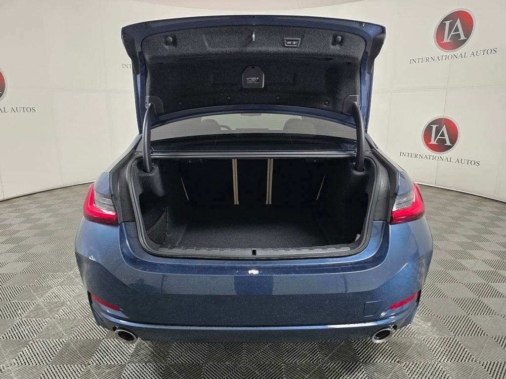 2025 BMW 3 Series 330i xDrive