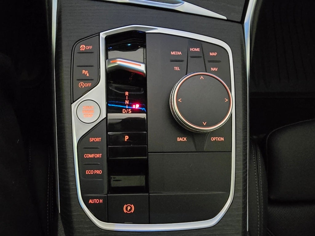 2025 BMW 3 Series 330i xDrive