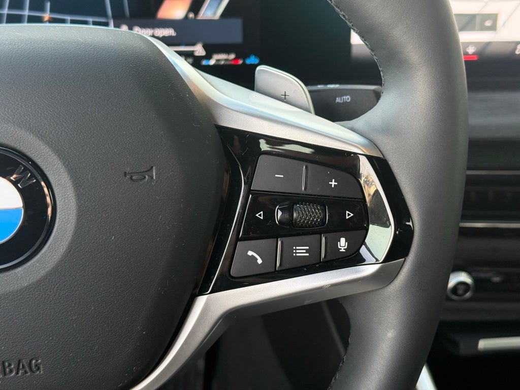 2025 BMW 3 Series 330i xDrive