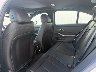 2025 BMW 3 Series 330i xDrive