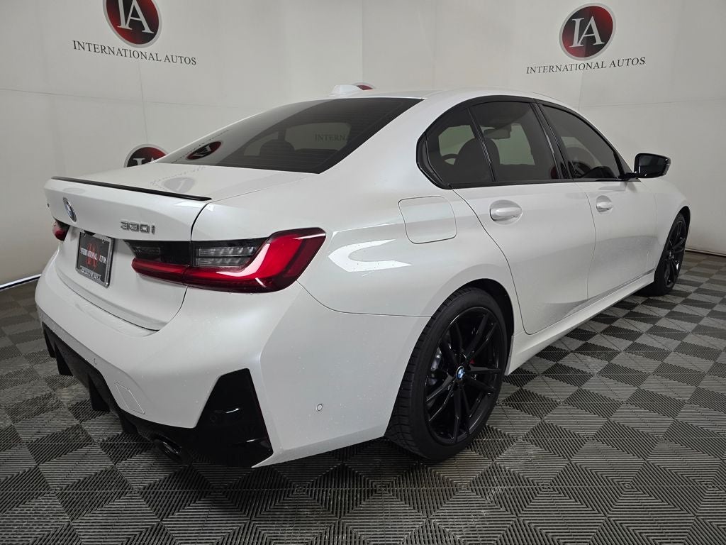 2024 BMW 3 Series 330i xDrive
