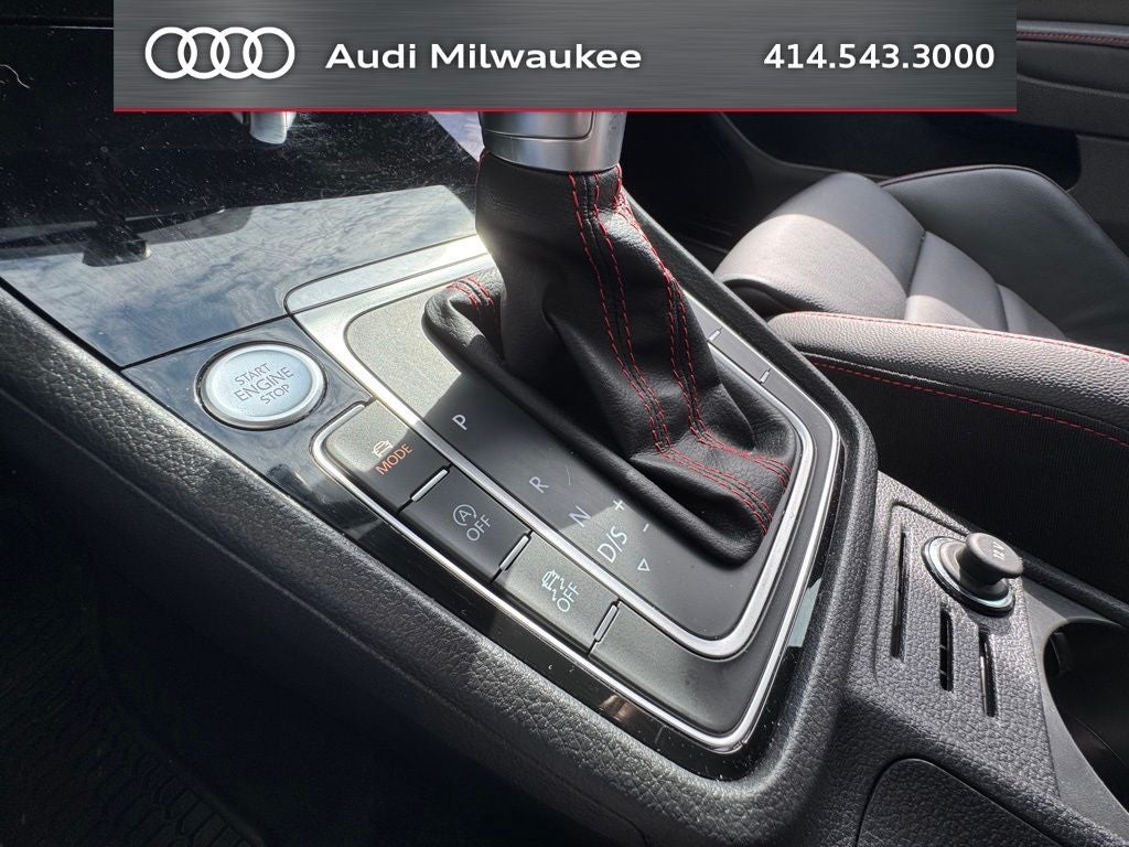 2019 Volkswagen Golf GTI SE