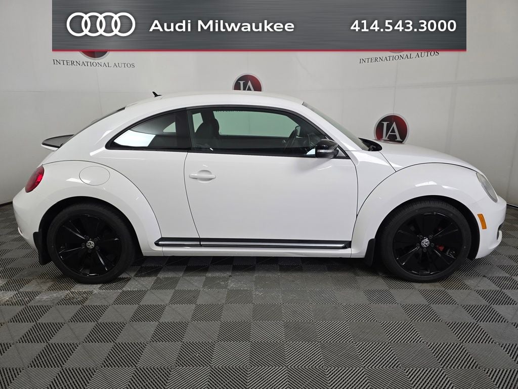 2013 Volkswagen Beetle 2.0T Fender Edition