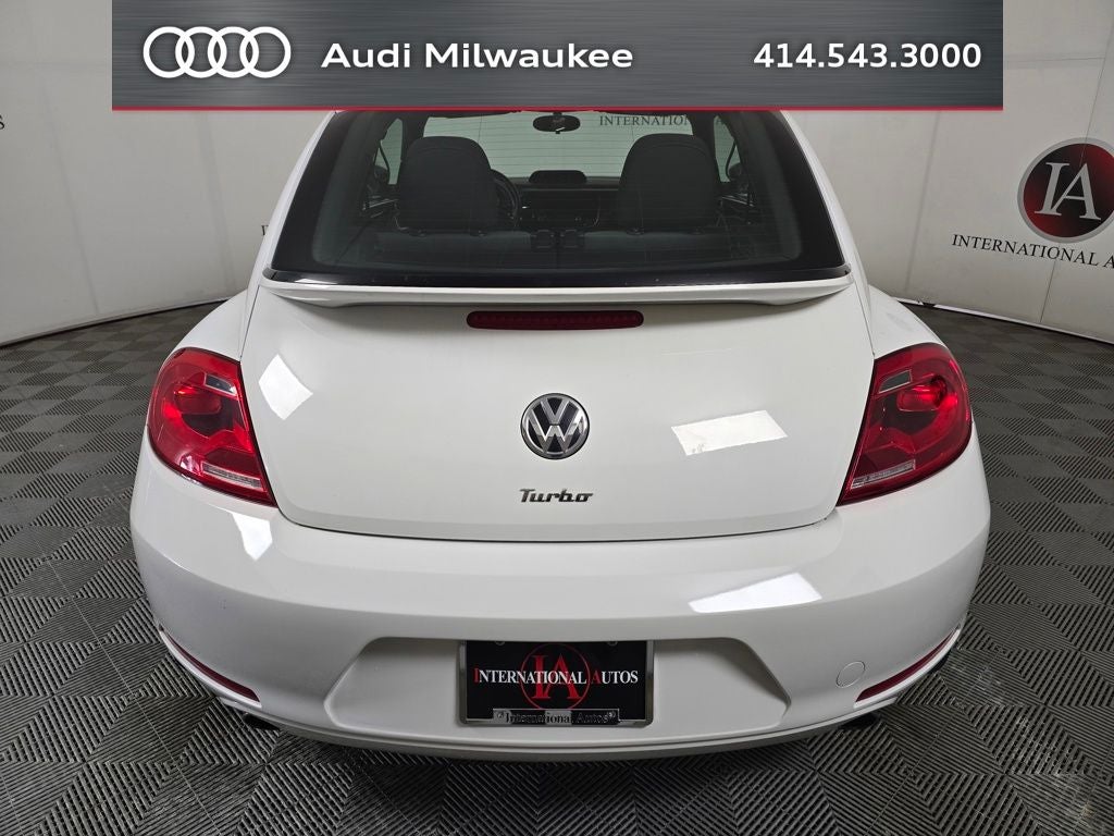 2013 Volkswagen Beetle 2.0T Fender Edition