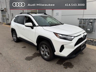 2022 Toyota RAV4 Hybrid XLE