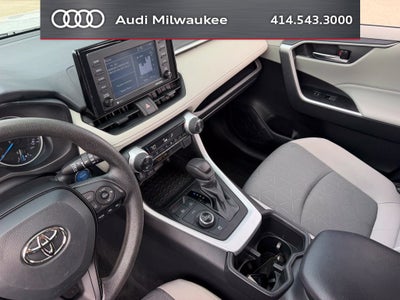 2022 Toyota RAV4 Hybrid XLE