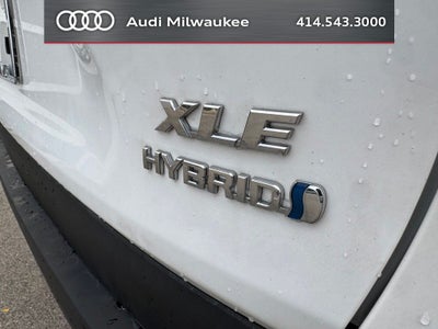 2022 Toyota RAV4 Hybrid XLE
