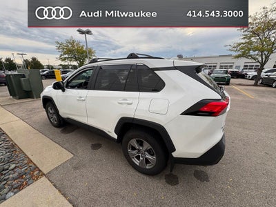 2022 Toyota RAV4 Hybrid XLE