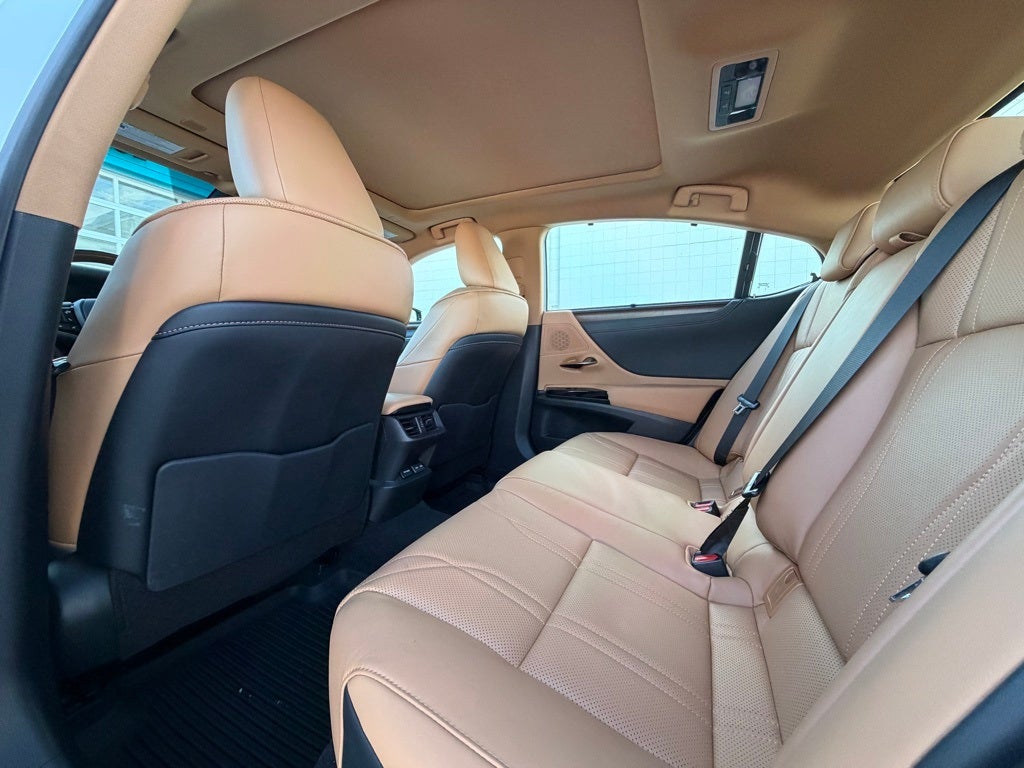 2023 Lexus ES 350 Ultra Luxury