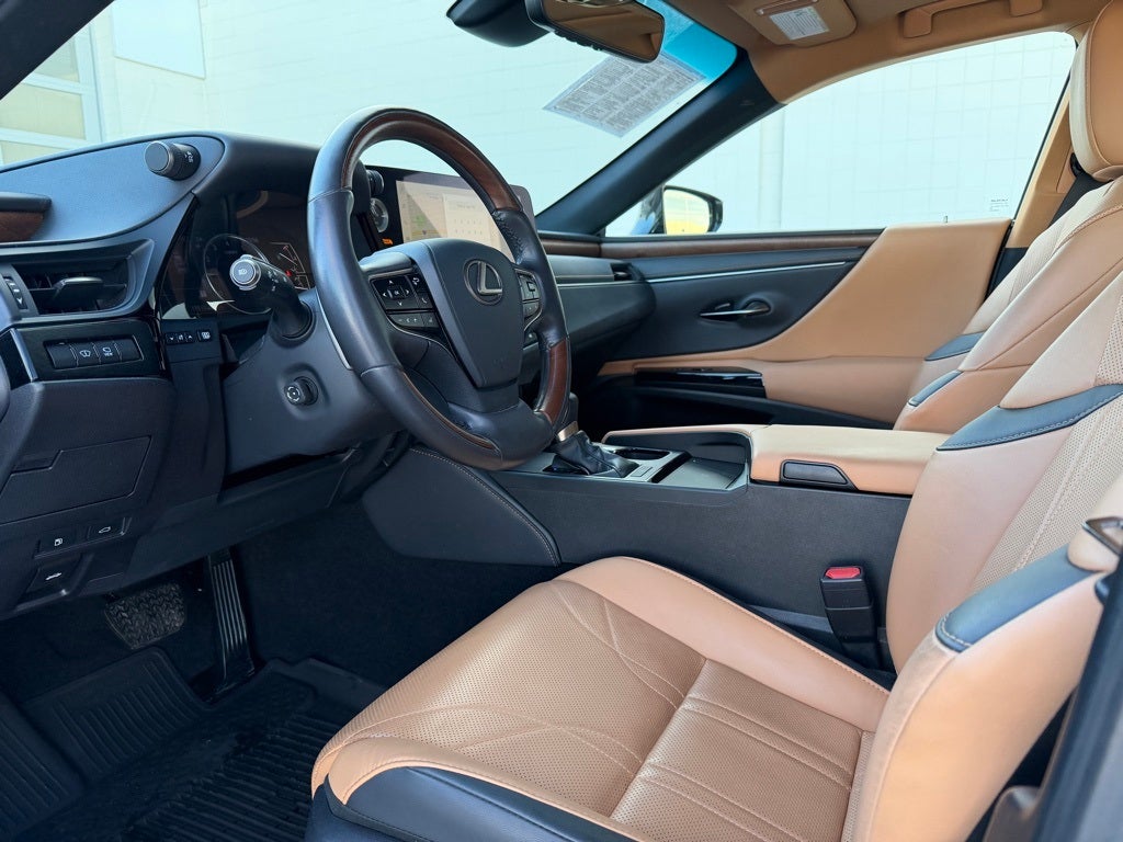 2023 Lexus ES 350 Ultra Luxury