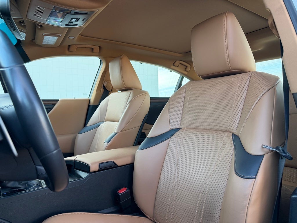 2023 Lexus ES 350 Ultra Luxury