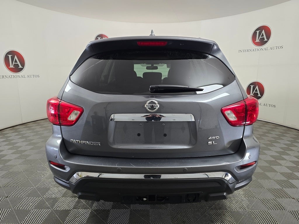 2019 Nissan Pathfinder SL