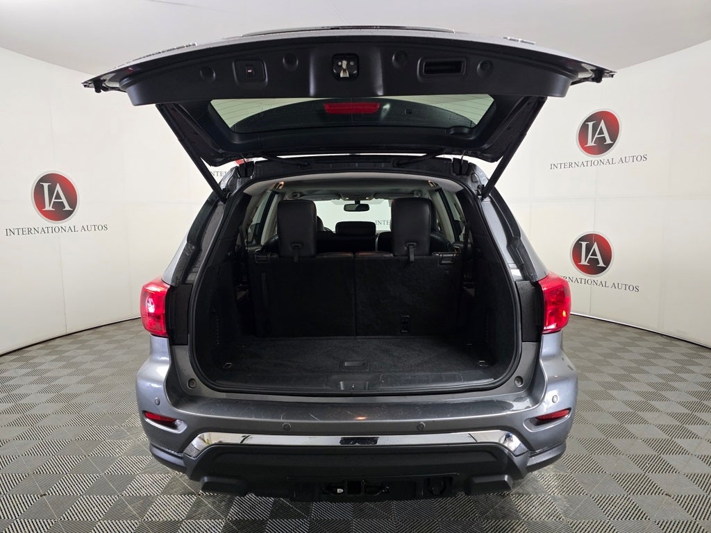 2019 Nissan Pathfinder SL