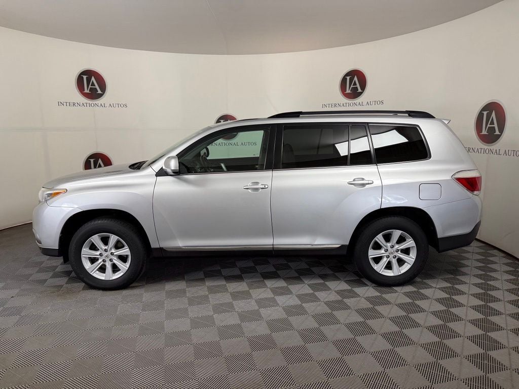 2012 Toyota Highlander SE