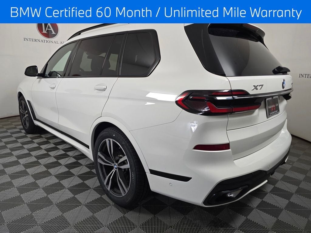 2025 BMW X7 xDrive40i
