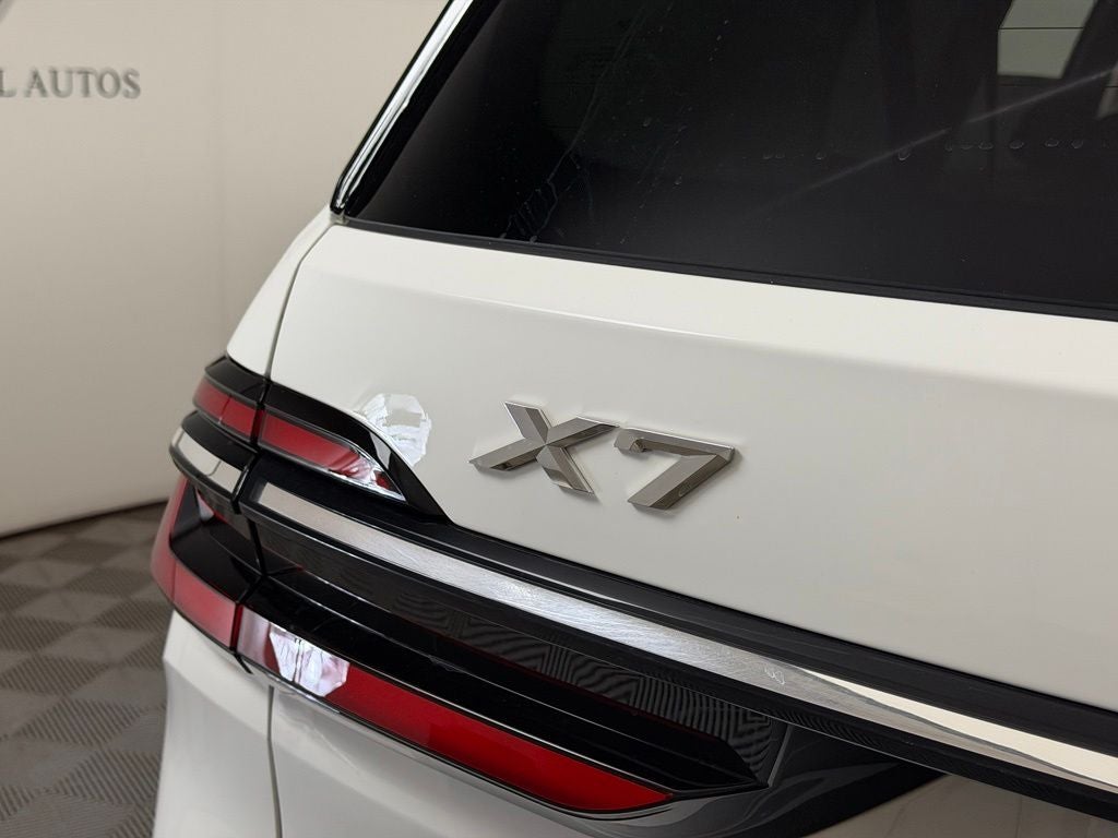 2024 BMW X7 xDrive40i
