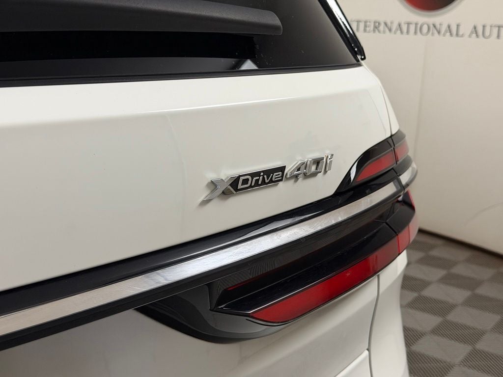 2024 BMW X7 xDrive40i