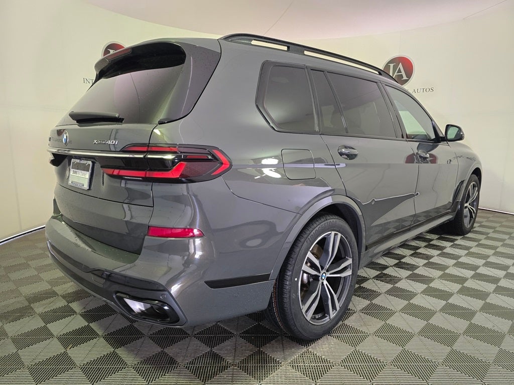 2023 BMW X7 xDrive40i