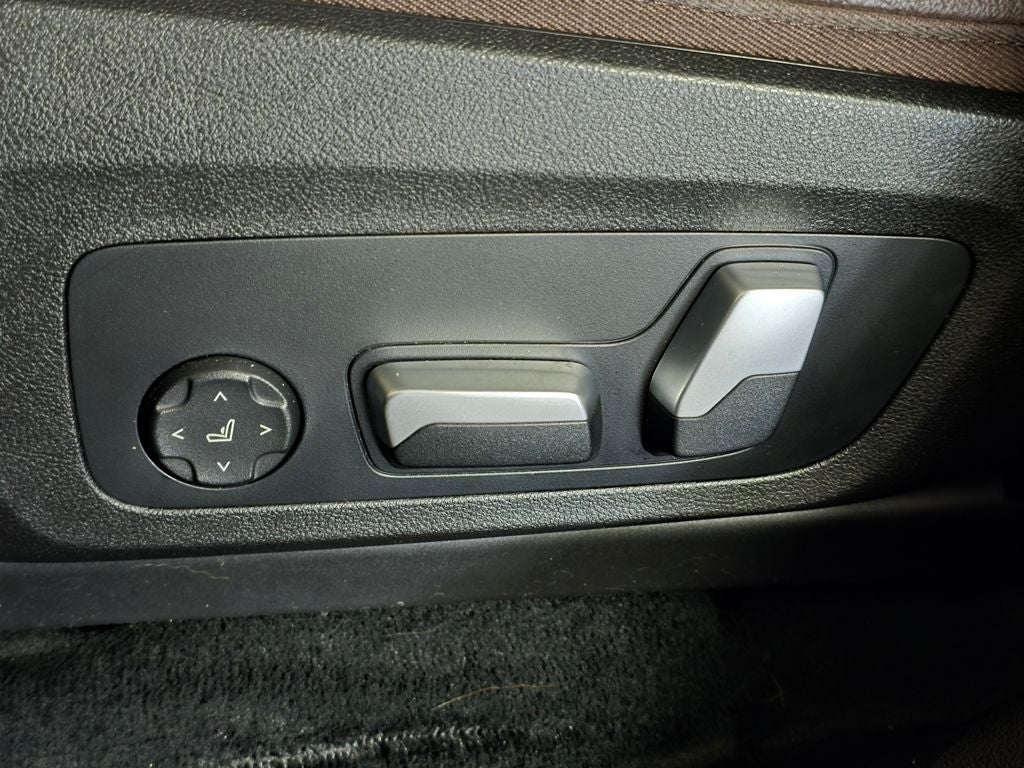 2023 BMW X4 xDrive30i