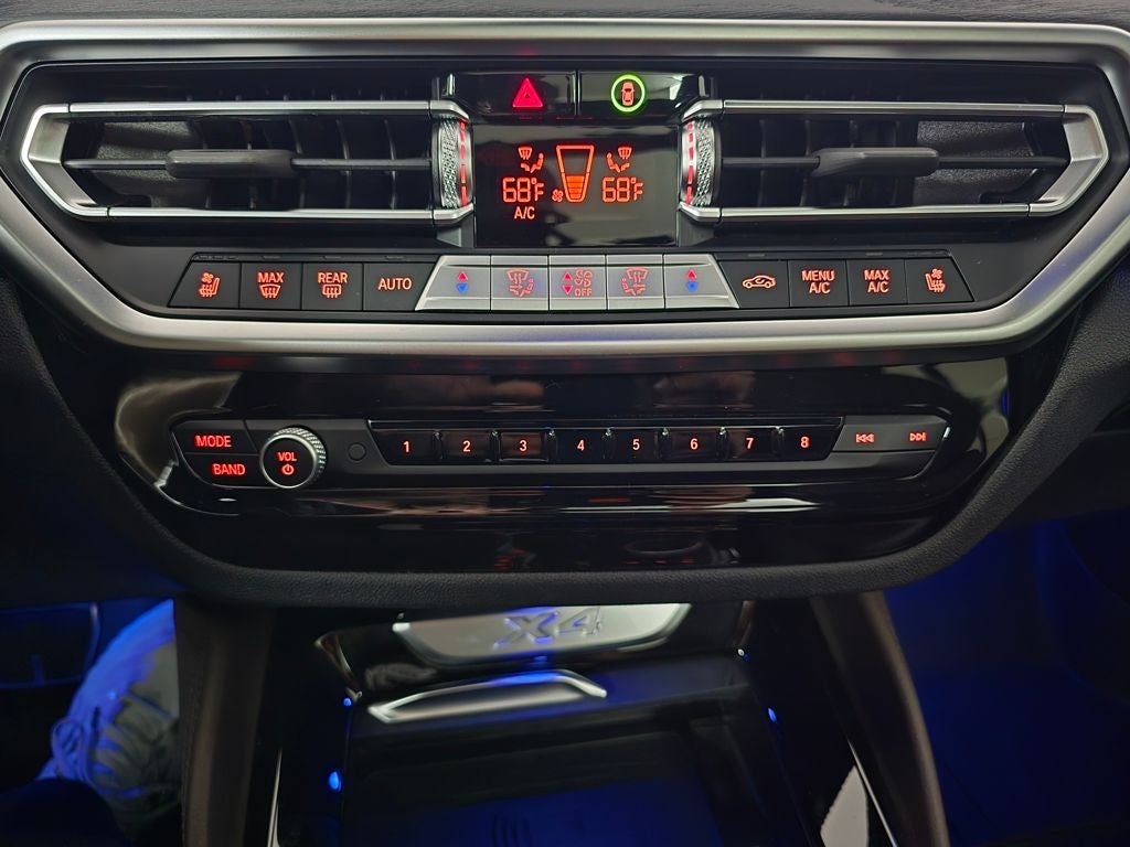 2023 BMW X4 xDrive30i