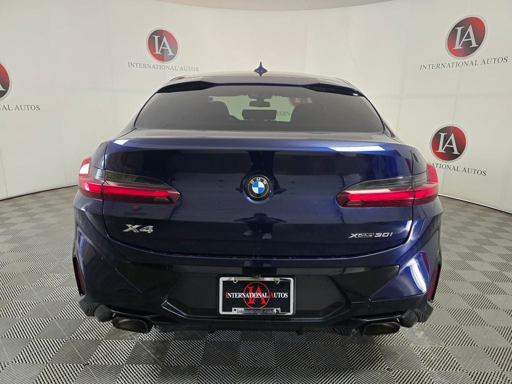 2023 BMW X4 xDrive30i