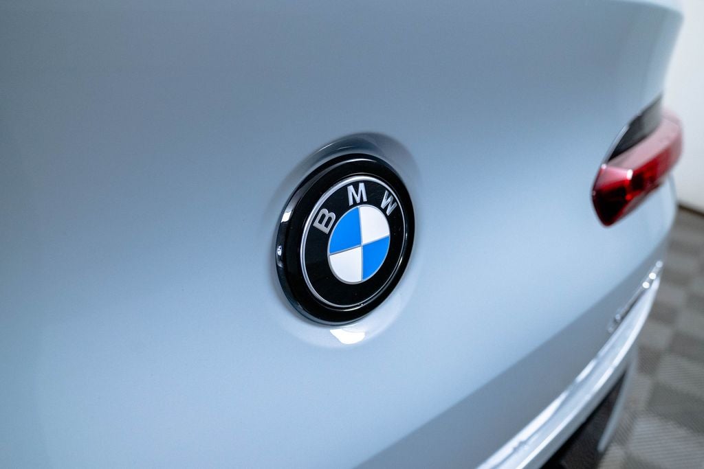 2023 BMW X4 xDrive30i