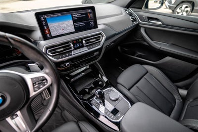 2023 BMW X4 xDrive30i