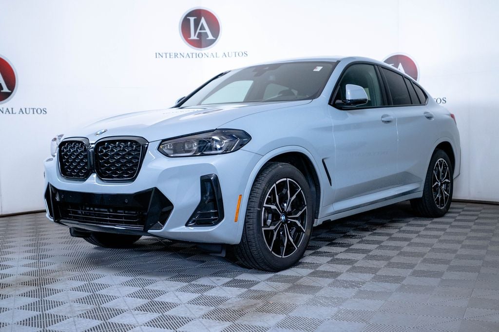 2023 BMW X4 xDrive30i